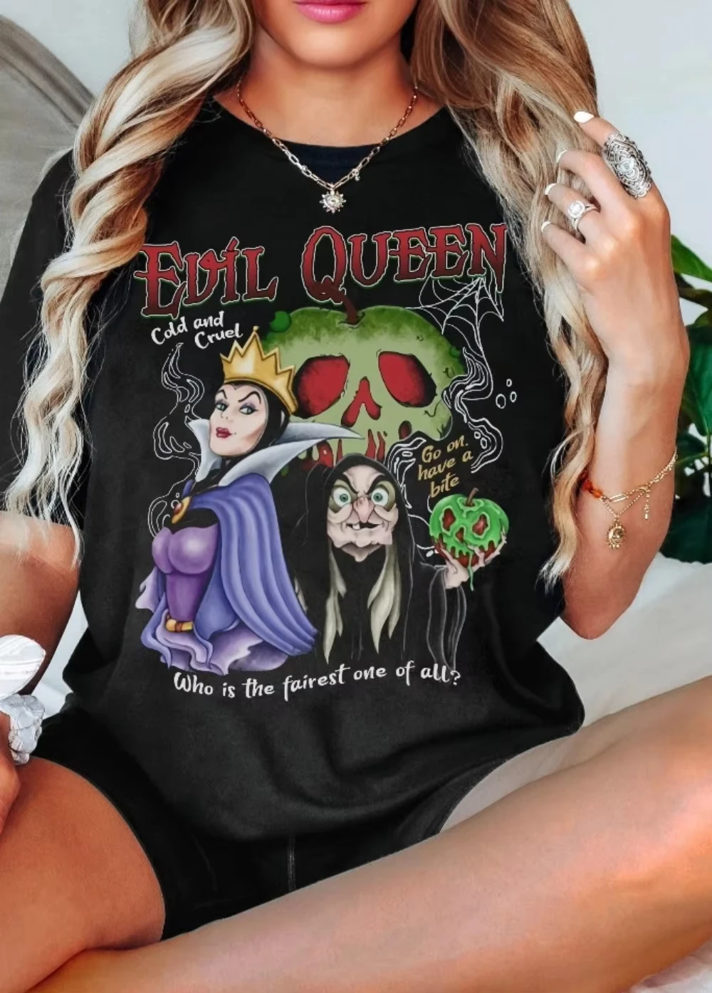 

The Latest Hot-selling Disney T-shirt Short-sleeved Retro Halloween Villain Evil Queen Loose Breathable T-shirt Women's Clothing