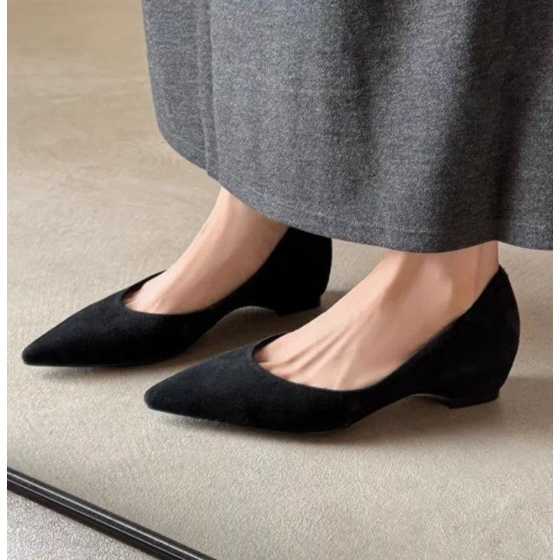 

Women Low Price Soft Leather 5cm Thin Heels Pumps Brown Black Elegant OL Office Pointy Toe Slip-On Null Comfortable Shoes 42-35