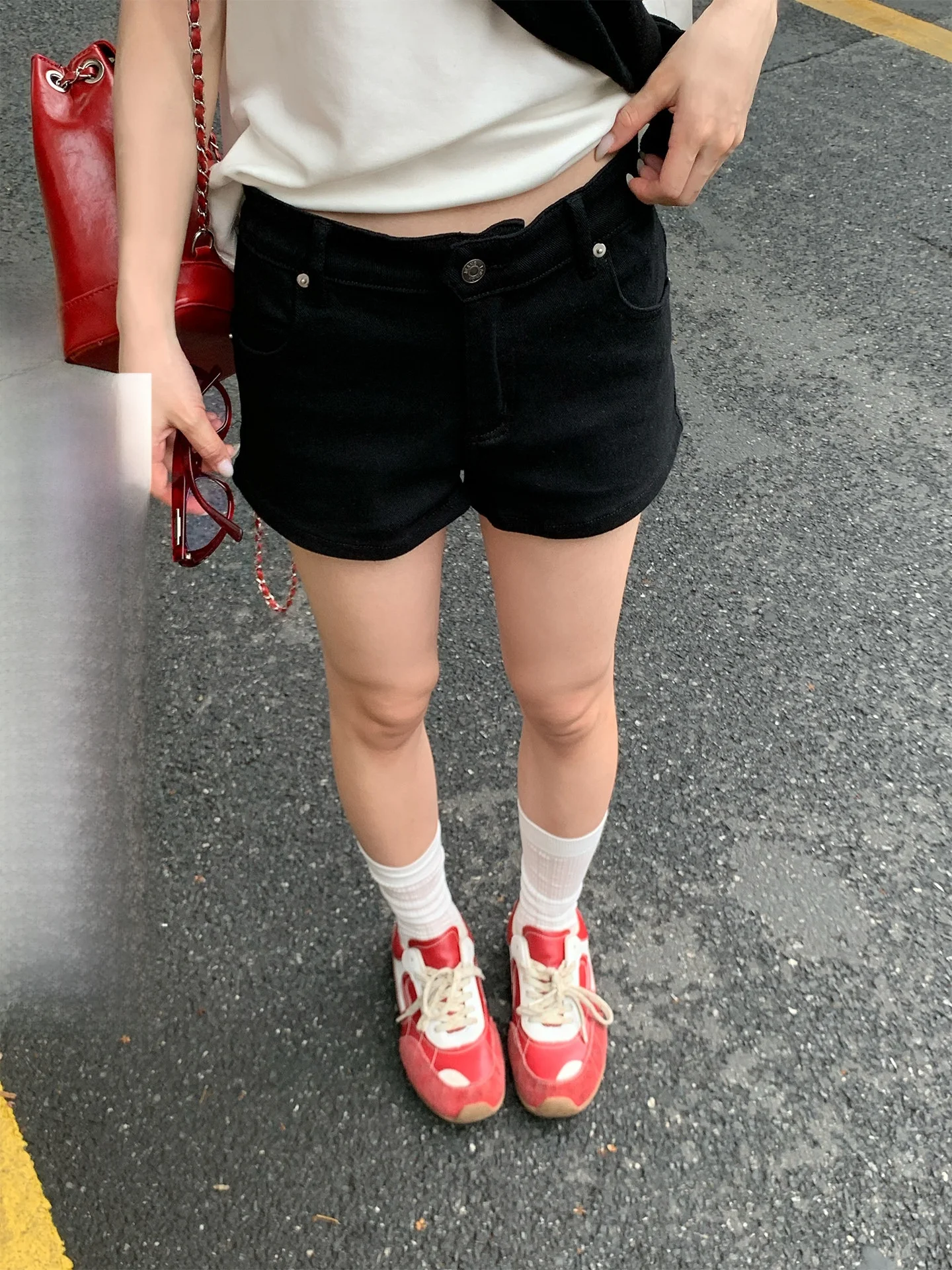 

Black High Waist Straight Leg Jeans Shorts Women's Casual Summer New Style Slimming Effect Comfortable Fit Sizing Jeans Shorts