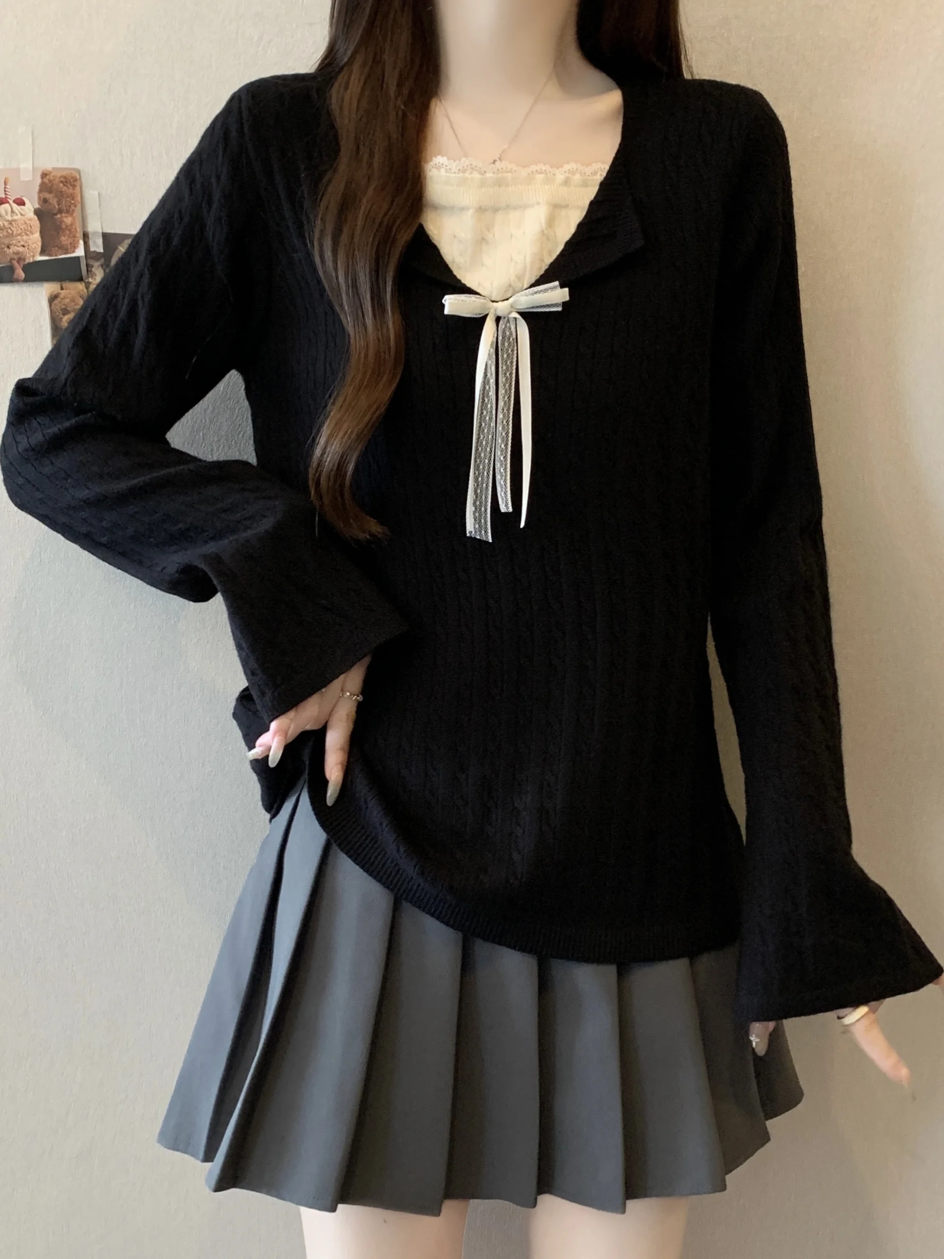 

plus Size Lace Splice V-Ne Fake Two-Piece Bell Sve Knitted Top Women Sweet Knot Base irt Upper Body