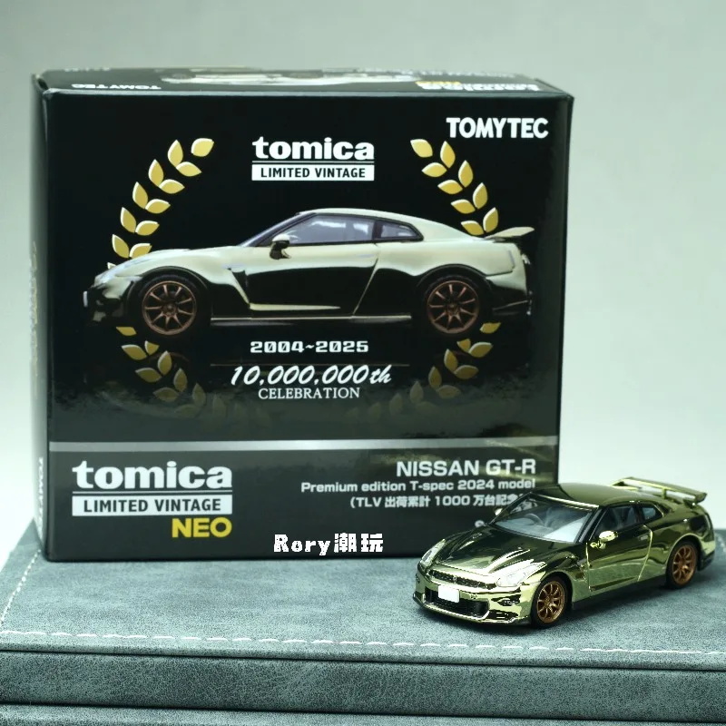 TOMYTEC 1:64 NISSAN GT-R R35 T-spec 2024 10 million die-cast simulated alloy car model, boys' toy, adult collection piece.