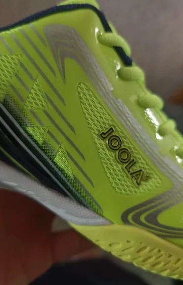 

Professional Men's Tennis Shoes Shock Absorbing Running Sneakers Breathable Tennis Sneakers Comfortable Table Tennis Sneakers