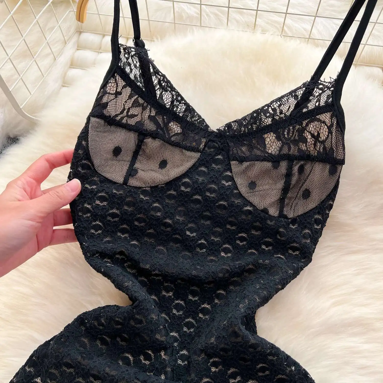 Vestido de fiesta negro Sexy para mujer, Vestidos ajustados de encaje de verano, Vestidos largos de noche de malla con cuello en V sin mangas para mujer