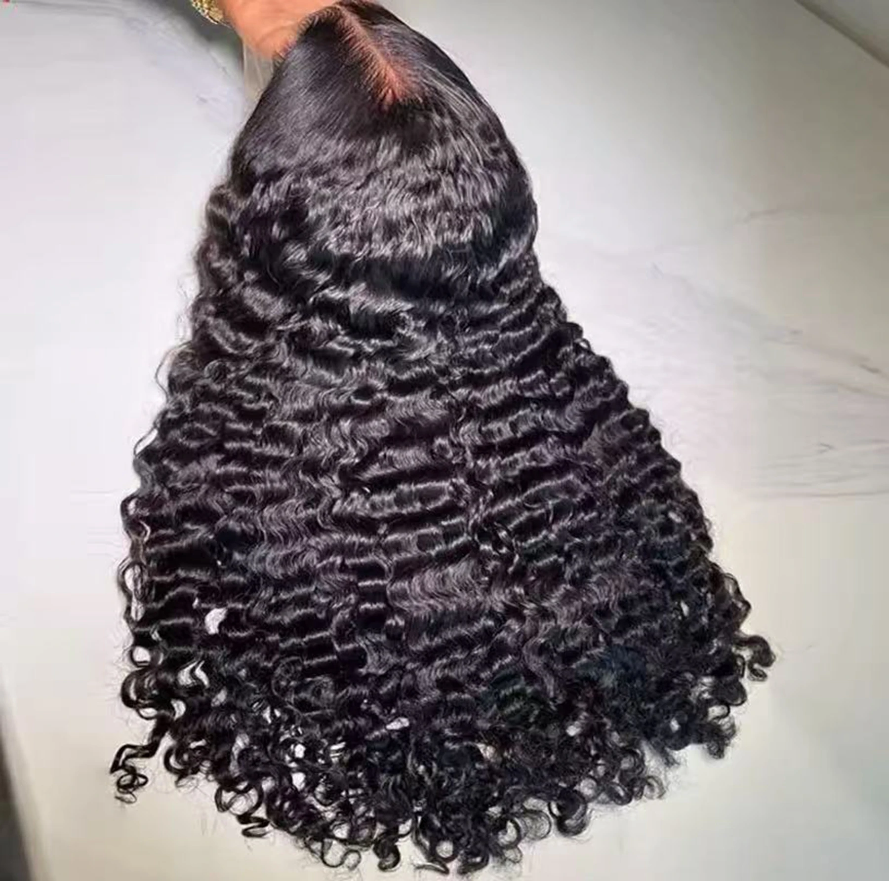 

Черный синтетический парик-хвост 13X4x1 HD Lace Frontal с кружевной вставкой, кудрявый, предварительно прорезанный, для косплея, на каждый день, для вечеринок, свадеб, мягкий, с предварительно прорезанными прядями