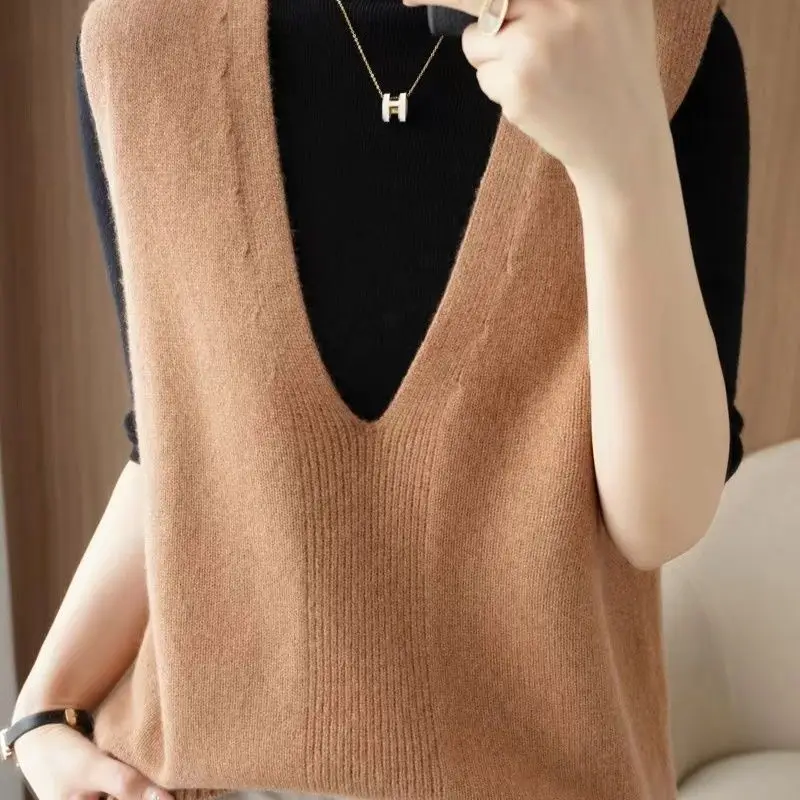 V-neck Knitting Ladies Pullovers Autumn Winter Solid Color Sleeveless Women\'s Clothing Simplicity Interior Lapping Sweater Vest