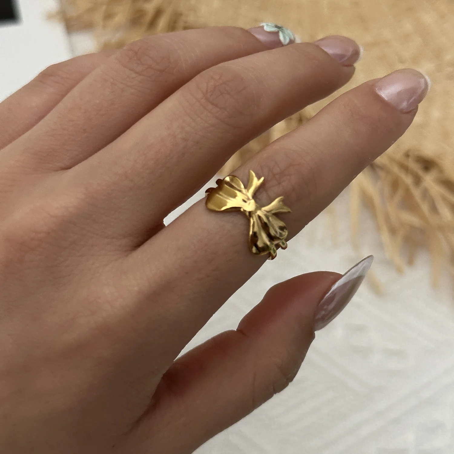 5-teiliges Vintage-Set mit Blatt-Textur Edelstahl-Ringe in Goldton für Frauen, Stapelbare Boho-Statement-Ringe für den Alltag, Eleganter Natur-Schmuck – Detail 8