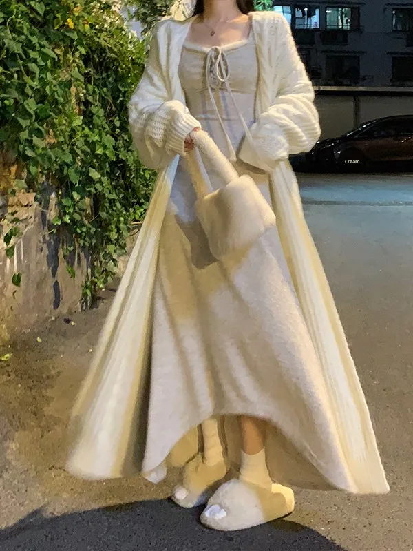 

Slimming plus Size Women's Fashion Set Long Sleeve Bell Sleeve Dress And Sweater Outerwear High Waist A-Line Silhouette