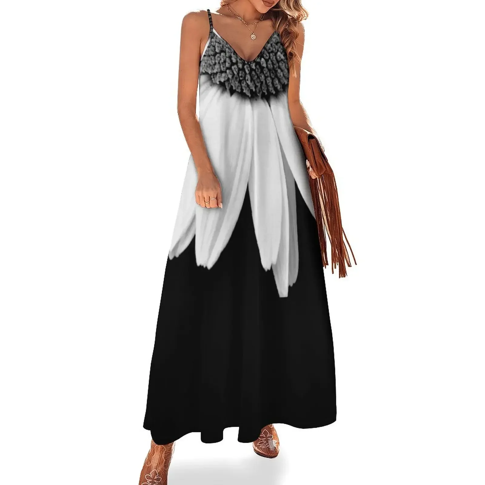 

daisy in black and white Sleeveless Dress Aesthetic clothing Women's summer dresses summer dress Dress