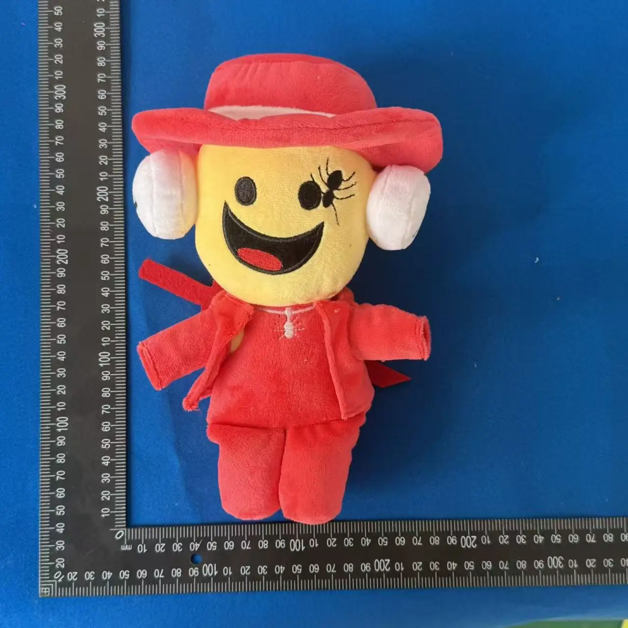 Nowa Pluszowa Zabawka Słodki Słonik Truskawkowy Esok Sekolah, Urocza Maskotka, Prezent dla Fanów