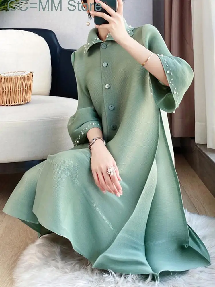 

New Flare Sleeves Pleated Dress Women Single Breasted Turn Down Collar Female Fashion Dress Spring Summer