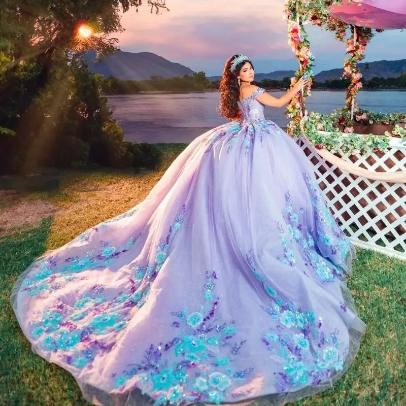 Lavender Shiny Quinceanera Dresses Lace Appliques Beading Tull Off the Shoulder Princess Ball Gown For Sweet 16 Vestidos De 15