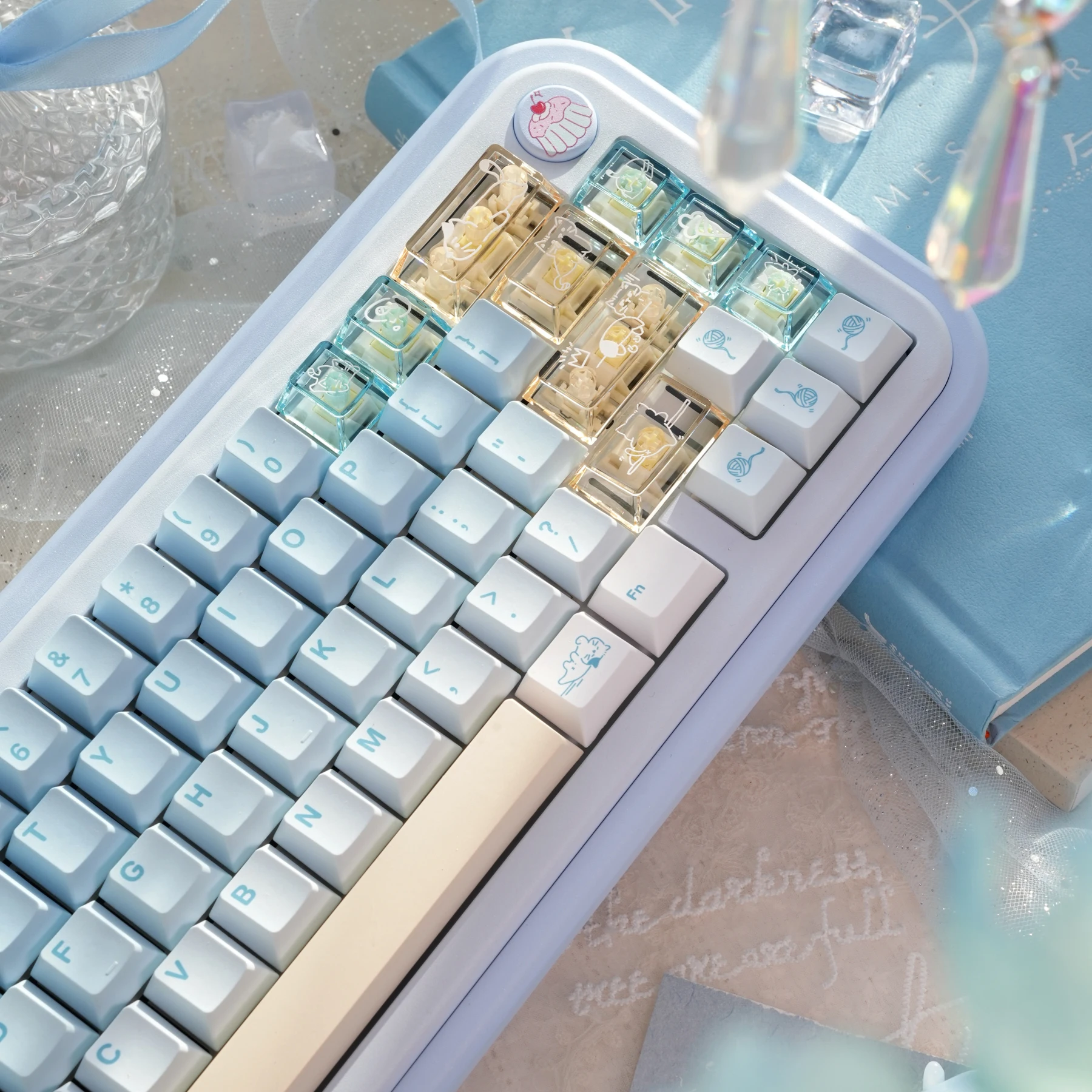 Summer kitten keycaps Original PBT five-sided sublimation + transparent PC customized mechanical keyboard keycaps Original - Image 6