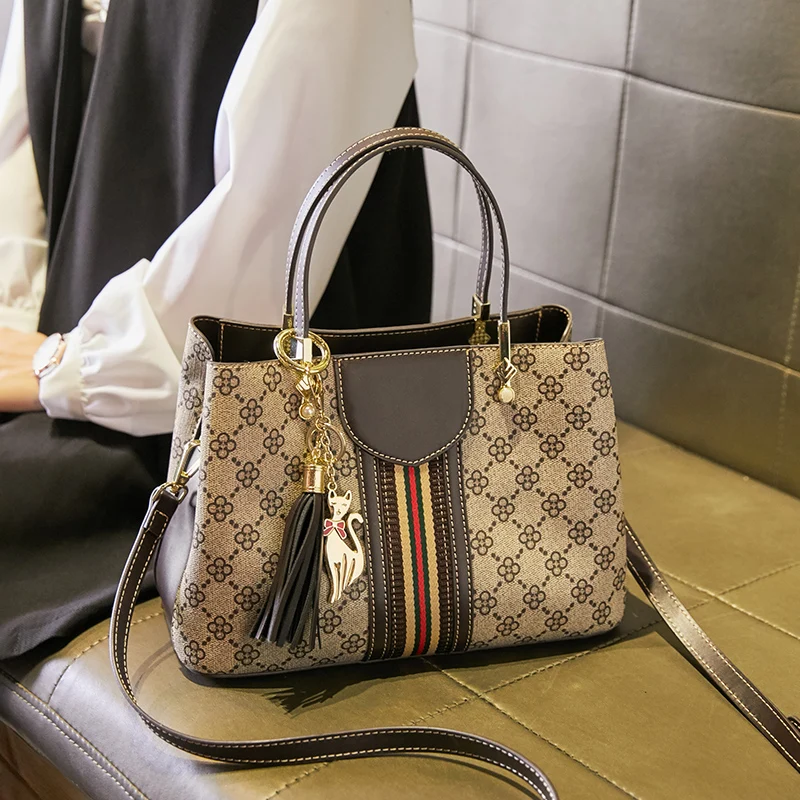 

Gland Dai Light Luxury Women's Bag 2025 New Temperament Handbag Women's Fashion Easiest for Match Shoulder Crossbody Printed Bag