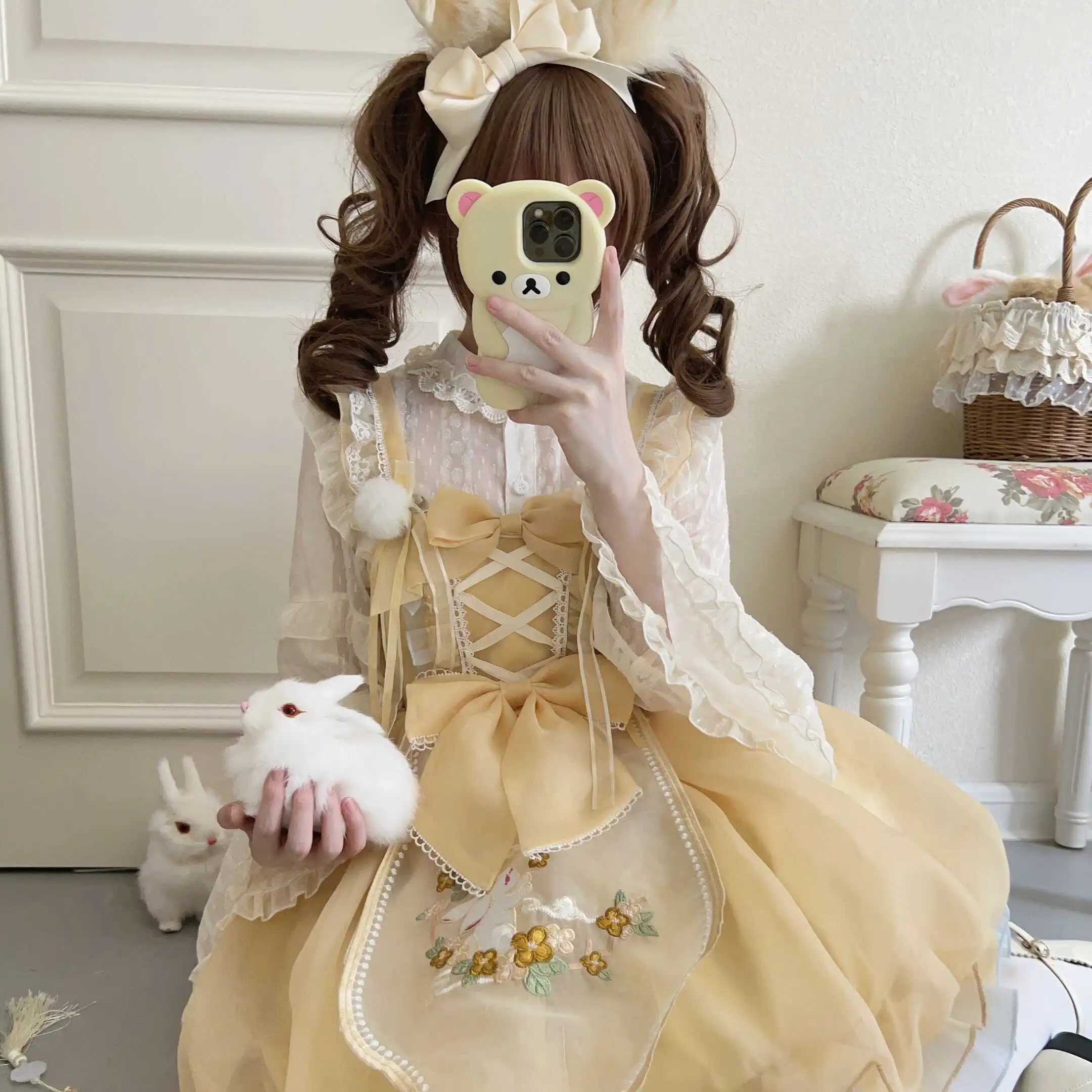 Design original lolita vestido amarelo bege topo bonito meados de outono jsk suspender vestido macio doce menina item presentes de aniversário amigos