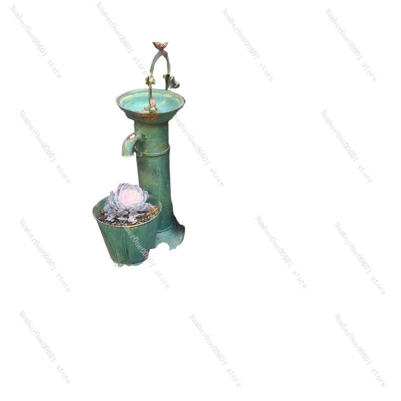 

Antique Blue Water Hand Pump Flower Pot Metal Barrel Planter Bird Feeder Bath Faucet Roof Garden Balcony Courtyard Decoration