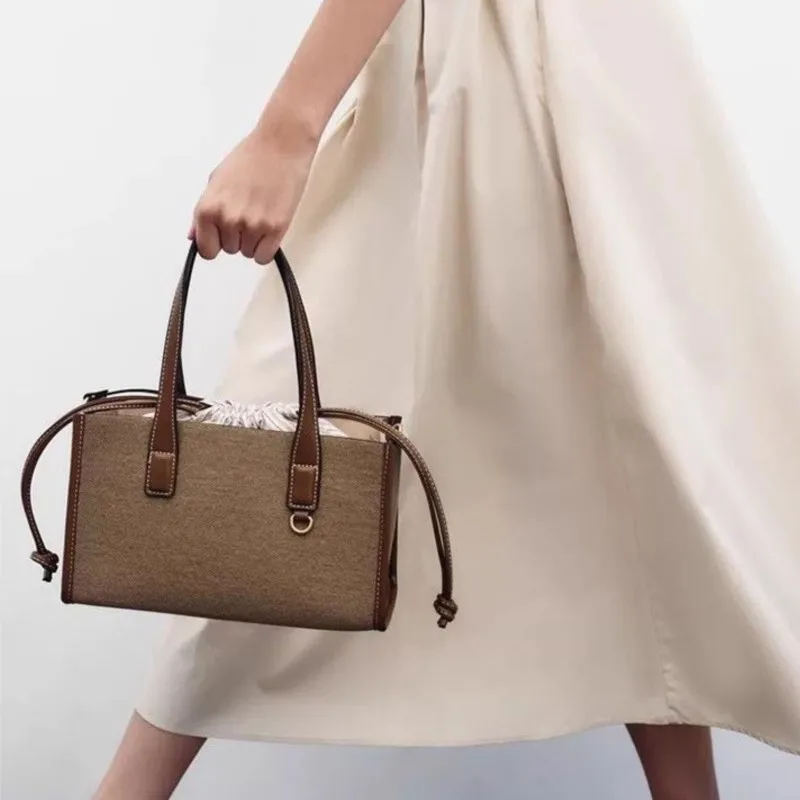 

Retro Metal Ring Decoration Tote Bag Women Large Capacity Drawstring Composite Bag Ladies Casual Fashion Commute Shoulder Bags