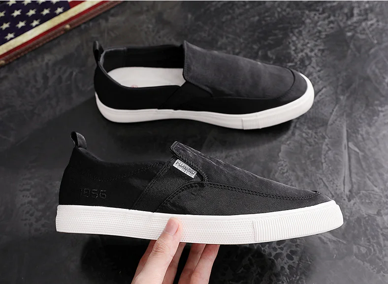 New Autumn Men\'s Vulcanized Shoes Canvas Shoes Slip-on Shoes  Men\'s Casual Breathable Loafers Soft-soled Shoes Sneakers