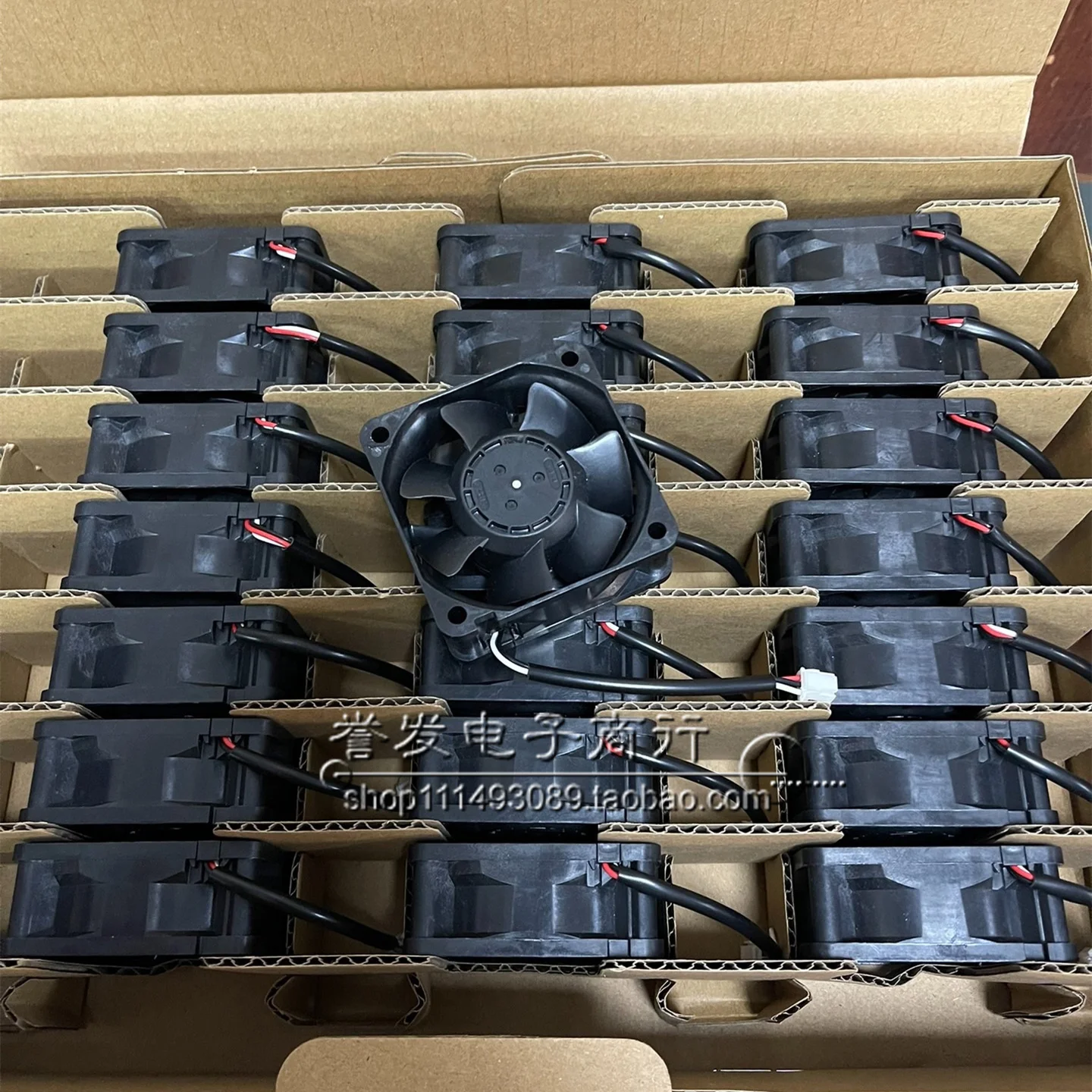 NOVO RADIADOR DE VENTILADOR DE REFRIGERAÇÃO ORIGINAL 06025SA-24Q-BL 24V 0,13A 6025 60x60x25mm