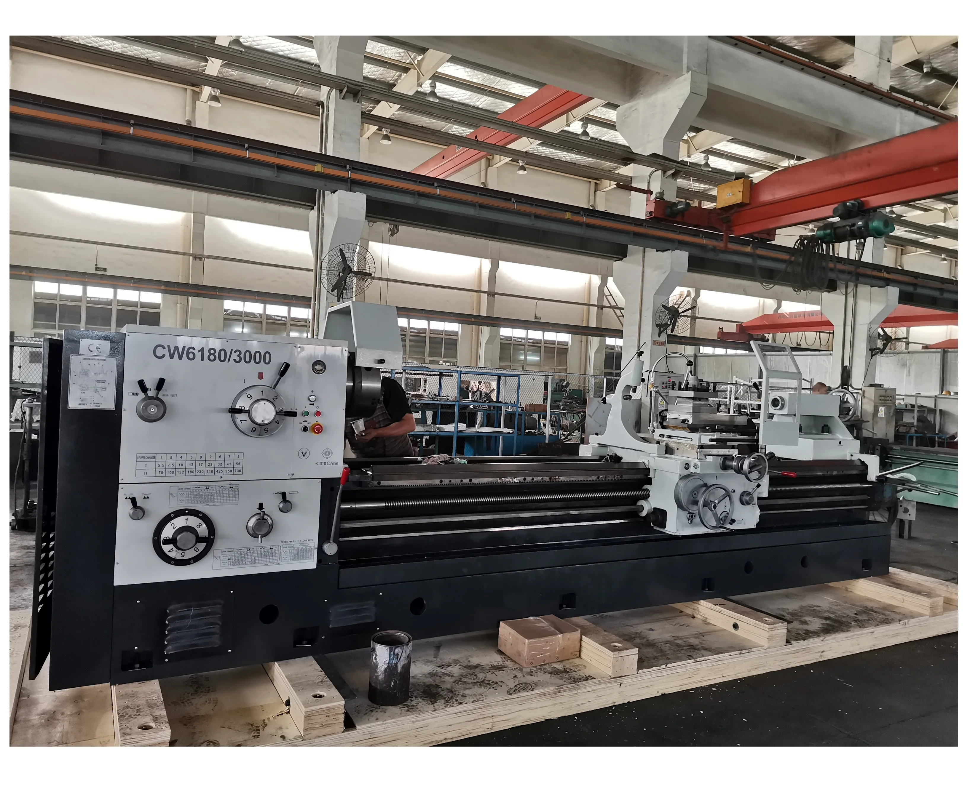 Torno de Metal de alta resistencia CW6280/3000 Shenyang Torno Para Metal Mesin Bubut Motor Manual Horizontal torno Universal