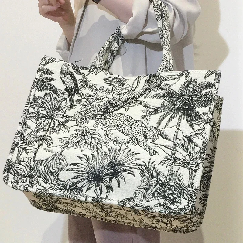 Luxury Brand Designer Handbag 2022 Women Silk scarf Pearl Shopper Beach Bag Jacquard Embroidery Female Canvas Tote Shoulder Bags