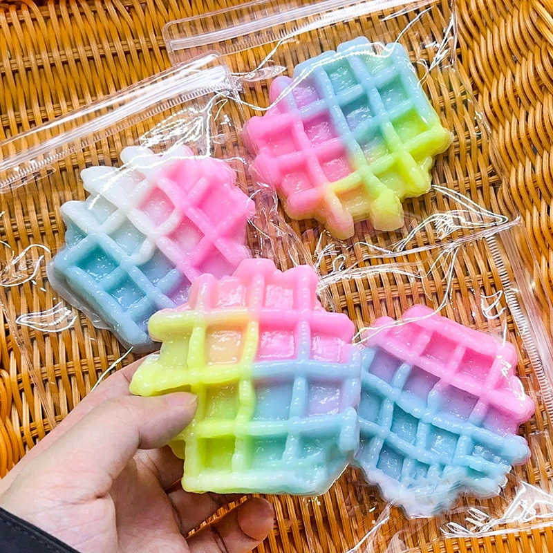 Creative Simulatlon Simulatlon Waffles Soft Pinch Rebound Squeeze Toy Adult Children Stress Relief Venting Toys Kids Fun Gifts