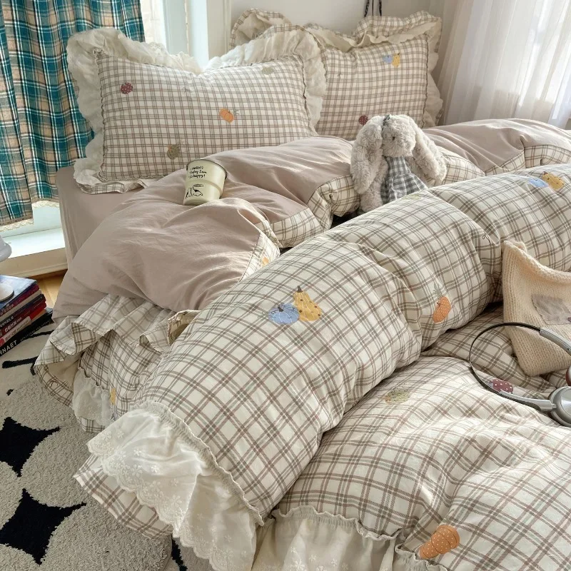 New Ancient Silk Lace Four-Piece French Floral Duvet Cover Bed Sheet Dormitory Three-Piece Set