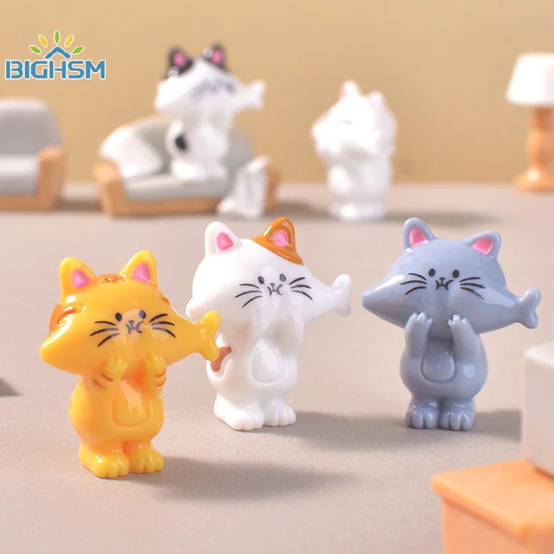 2Pcs Cartoon Miniature Cat Figurine Ornament Desk Decoration Creative Home Decorative Accessories Gifts