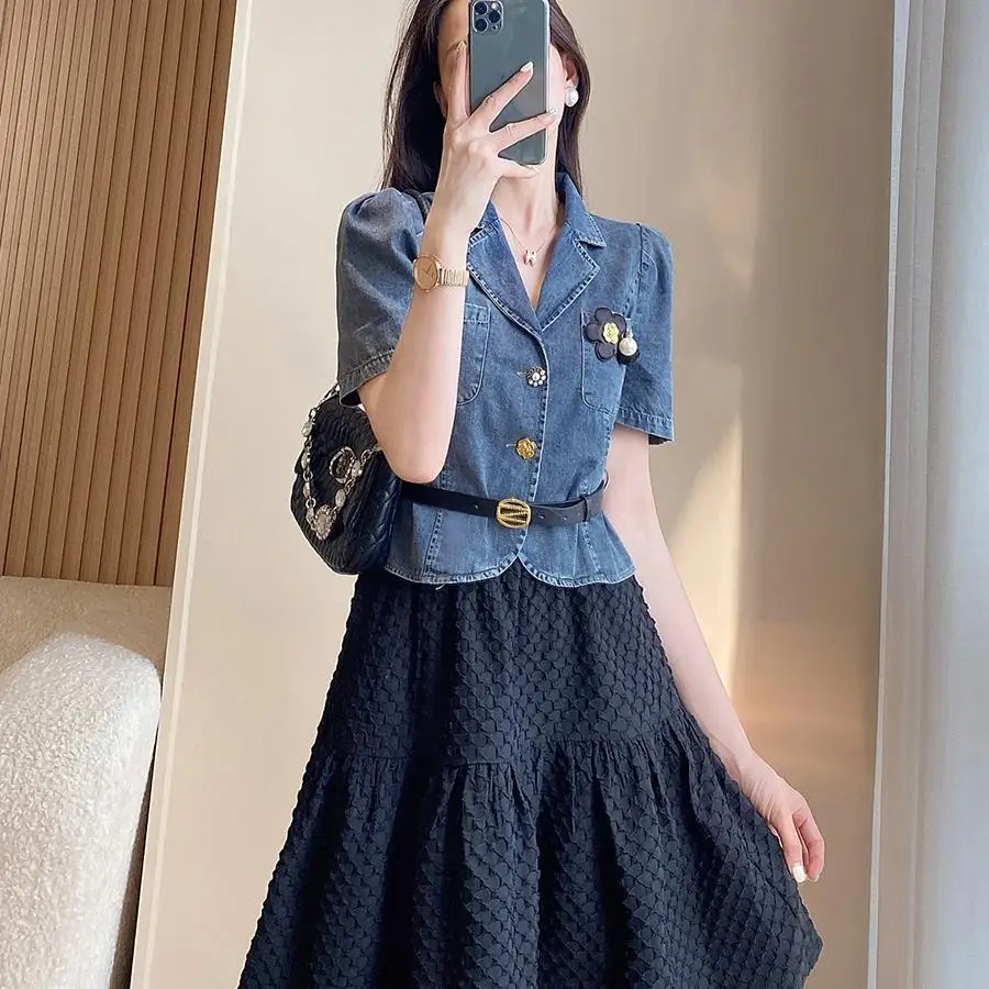 In the Summer of 2023, the Whole Set Will Match with Women's Fashion Two-piece New Denim Top A-line Skirt Casual Suit