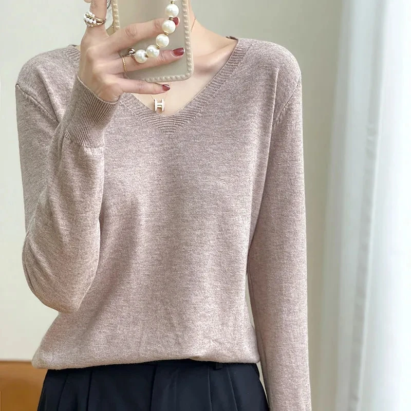 

2024 New Autumn Winter Pullover Women Female Knitted Ribbed Sweater V-neck Slim Long Sleeve Badycon High Quality Sweater