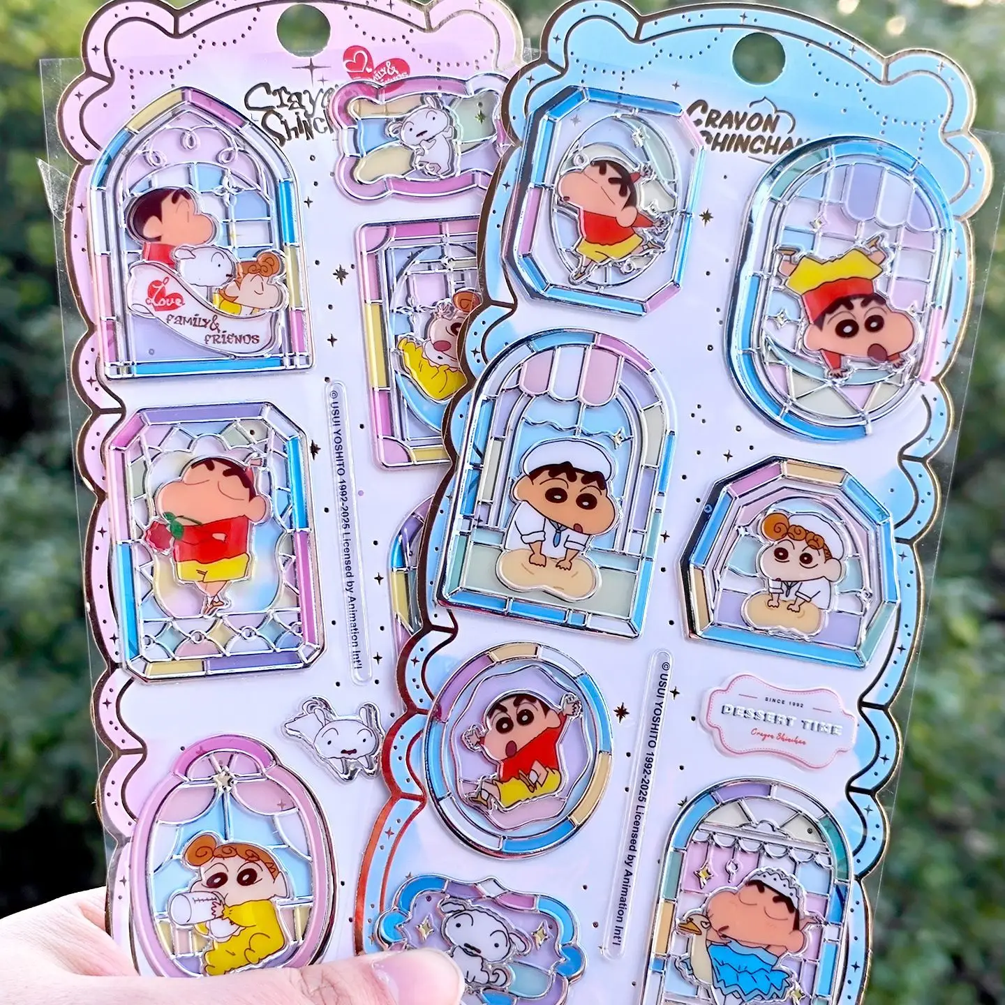 

Crayon Shin-chan Candy Glass Window Sticker 1pc 3D Relief Crystal Decal Cute Aesthetic for Scrapbooking Phone Case Decor