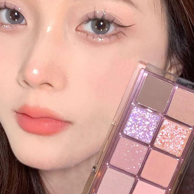 DIKALU Low Saturation 10 Colors Eyeshadow Palette Nude Shimmer Pearly Matte Earth Color Shiny Powder Eye Shadow Eye Pigments
