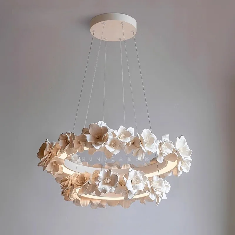 Light French living room chandelier cream wind round plaster chandelier European dining room bedroom ring flower