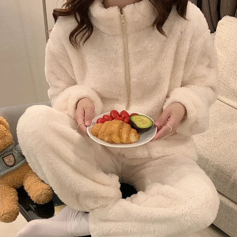 طقم ملابس نوم نسائية شتوية من القطيفة مع سحاب دافئ سميك ورقبة عالية وملابس منزلية غير رسمية Жensarska Piijuма #6