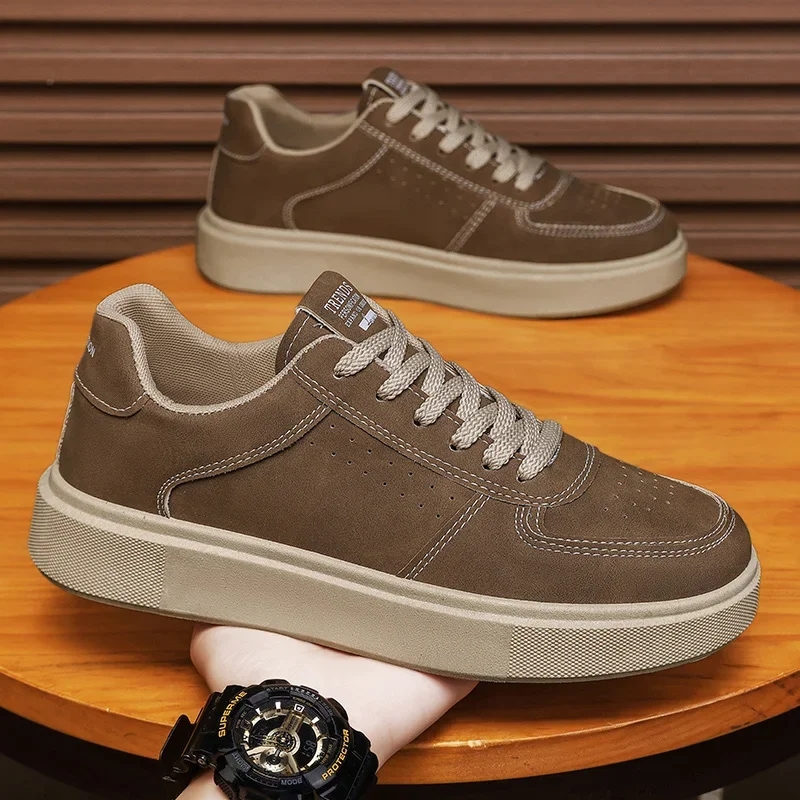 2026 Summer Men's Thick-Sole Breathable Sports Casual Sneakers - White Trainers with Height-Enhancing Design for Students.