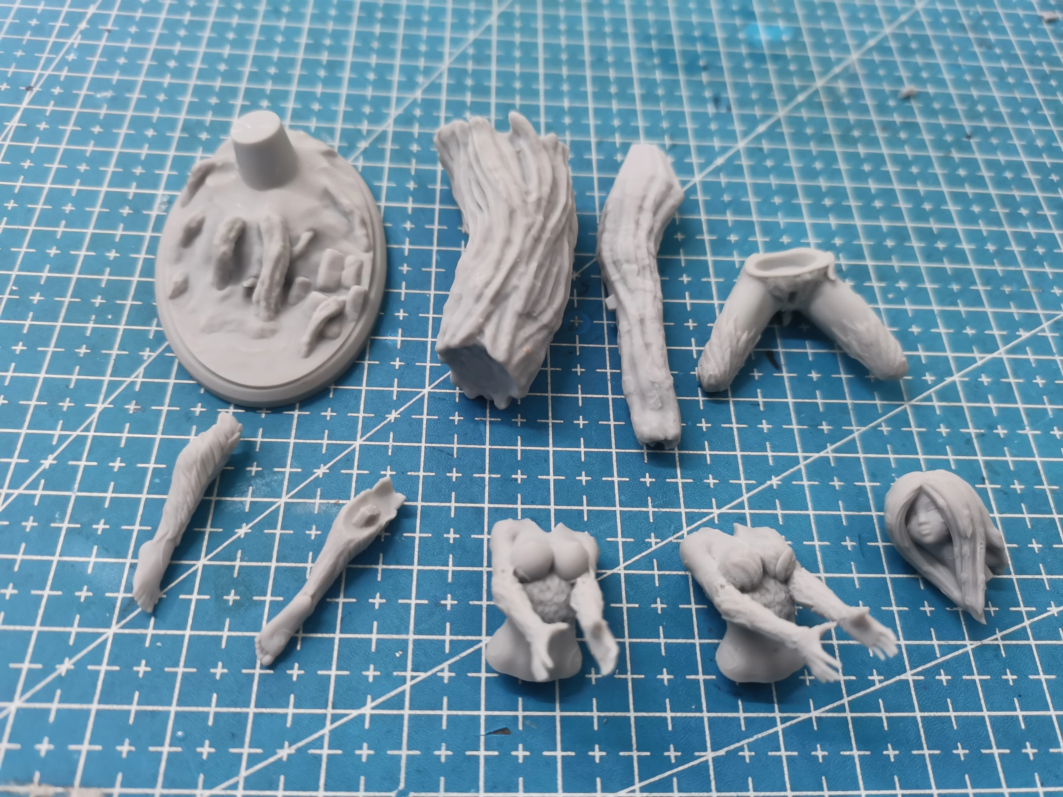 L'elfe féminin sur l'arbre Nsfw, bricolage, modèle en résine à l'échelle 1/24, Kit à assembler, jouet de Statue non assemblé et non peint