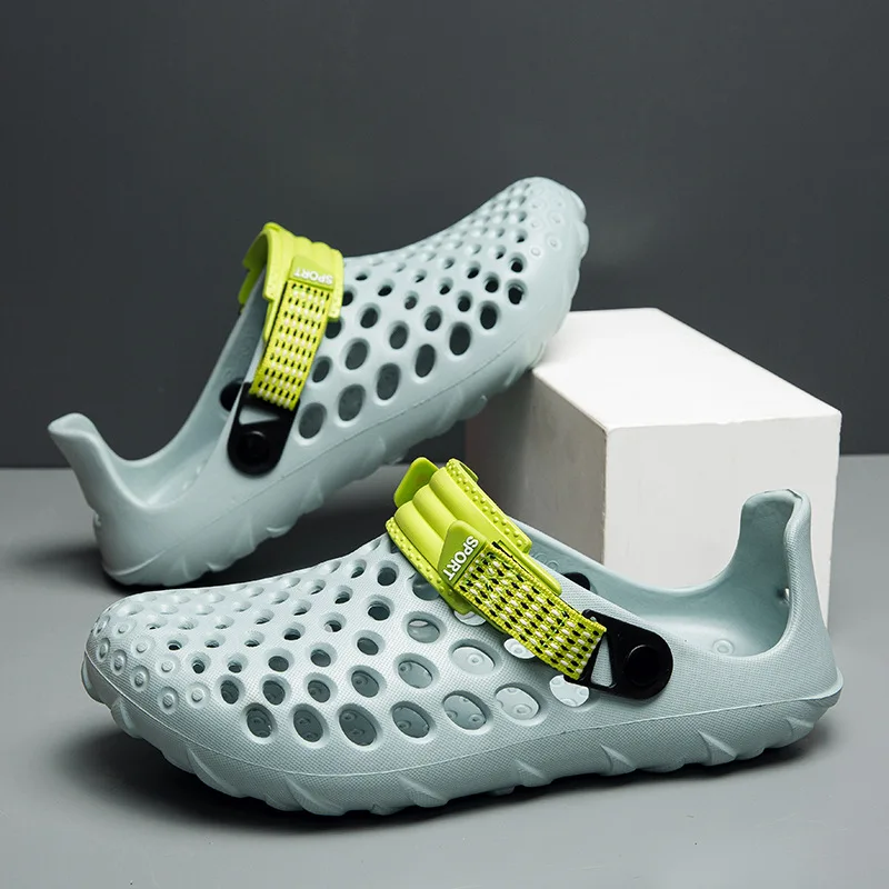 New Cave Shoes Men's Sandals 2025 Summer Men's Outdoor Wear Breathable Anti Slip Thick Sole Outdoor Camping Beach Shoes Slippers