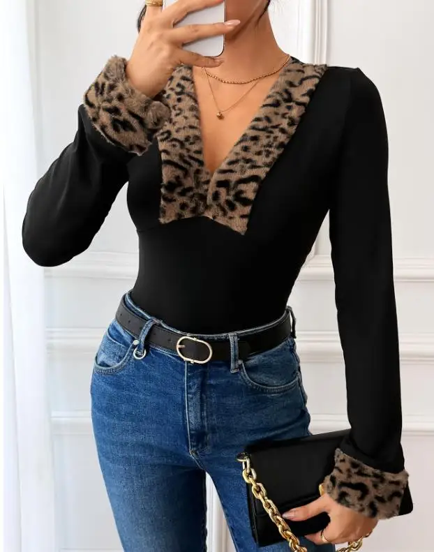 

2025 Autumn/winter Elegant New Retro Party Sexy Style V-Neck Leopard Print Patchwork Long Sleeved Jumpsuit Female Clothing