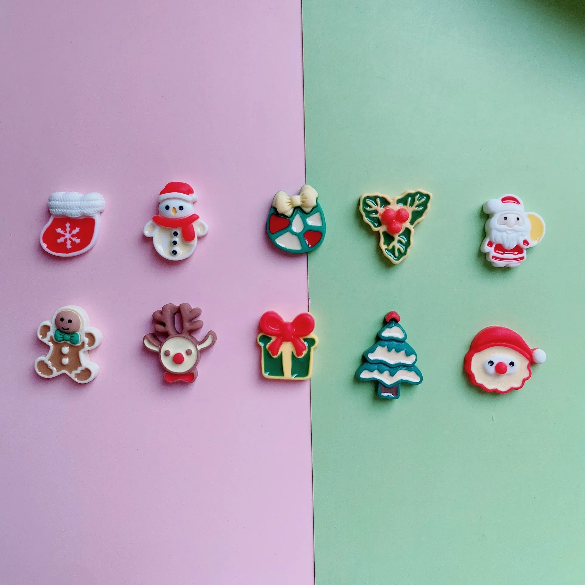 10pcs New Cartoon Christmas Childlike Diy Cream Glue Homemade Mobile Phone Case Hairpin Head Rope Jewelry Resin Accessories