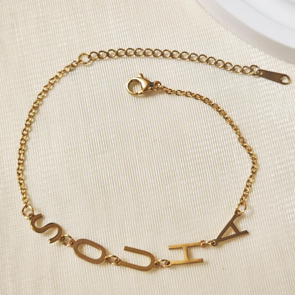 

Customized stainless steel letter bracelet 26 letter stainless steel pendant DIY bracelet jewelry gift