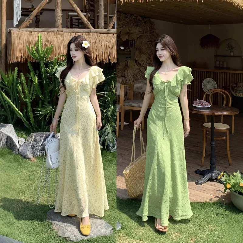 

2026 Large Size Summer New French Elegant Vacation Temperament Commuter Dress V-neck Floral Pure Desire High Waist Skirt Dresses