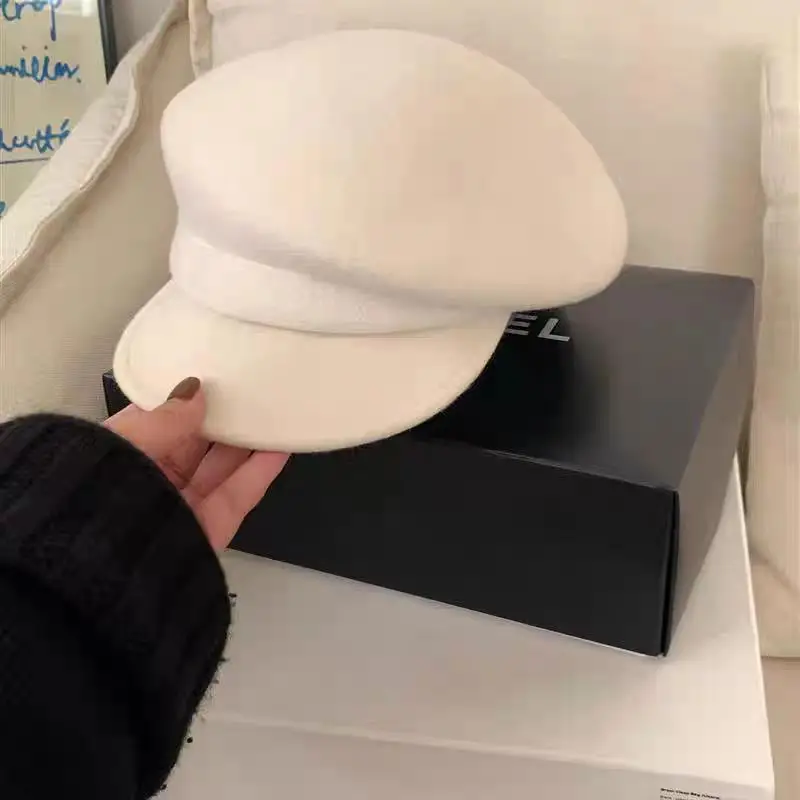 قبعة فيدورا شتوية للنساء قبعة كورية مسطحة من الصوف الداكن قبعة بريطانية كاجوال باللون الأسود والرمادي والكاكي قبعة الفروسية عصرية عالية الجودة