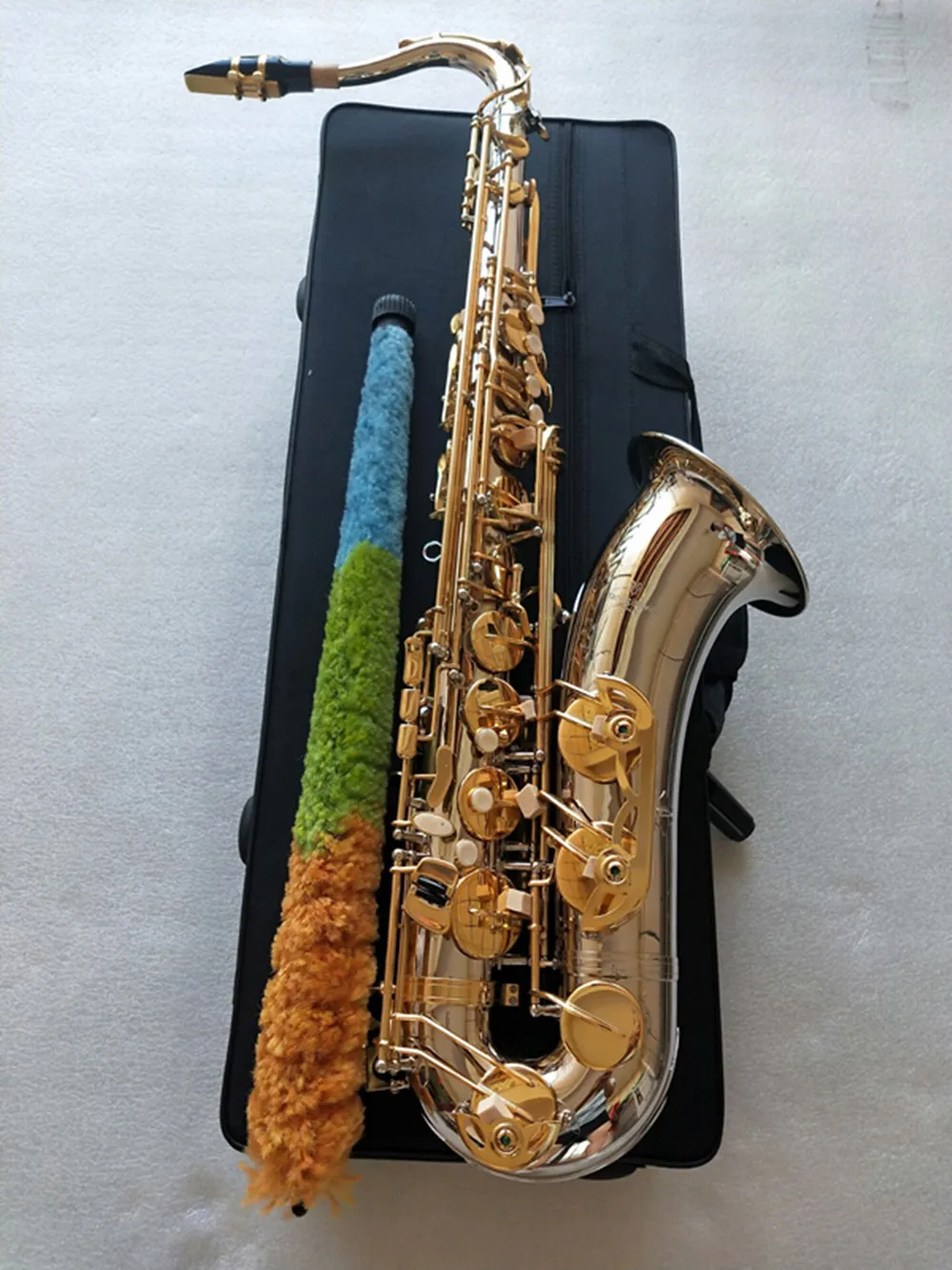 

Brand New Professional T-W037 Tenor Saxophone Professional Tenor Sax Nickel Plated With Case Reeds Neck Mouthpiece