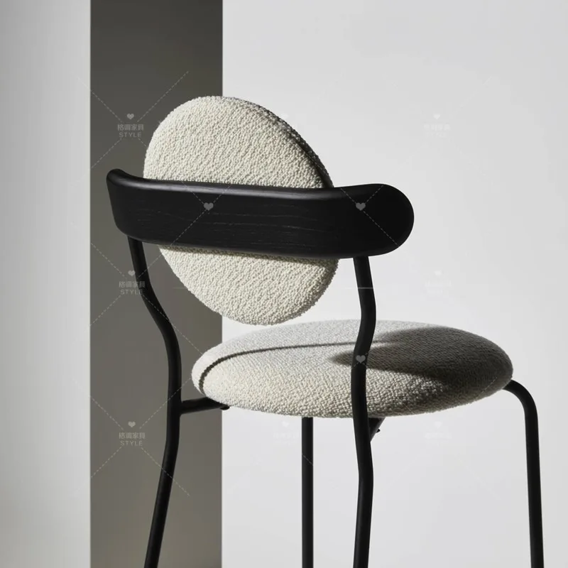 

New metal modern simple bar chair light luxury bar chair at the front desk