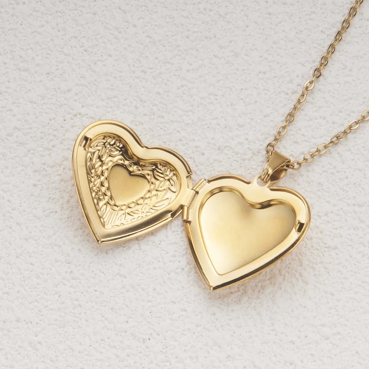 Gold Plated Heart-shaped Pendants Can Openable Photo Frame Love Faith Hope Locket Pendant Necklace Family Jewelry Gift