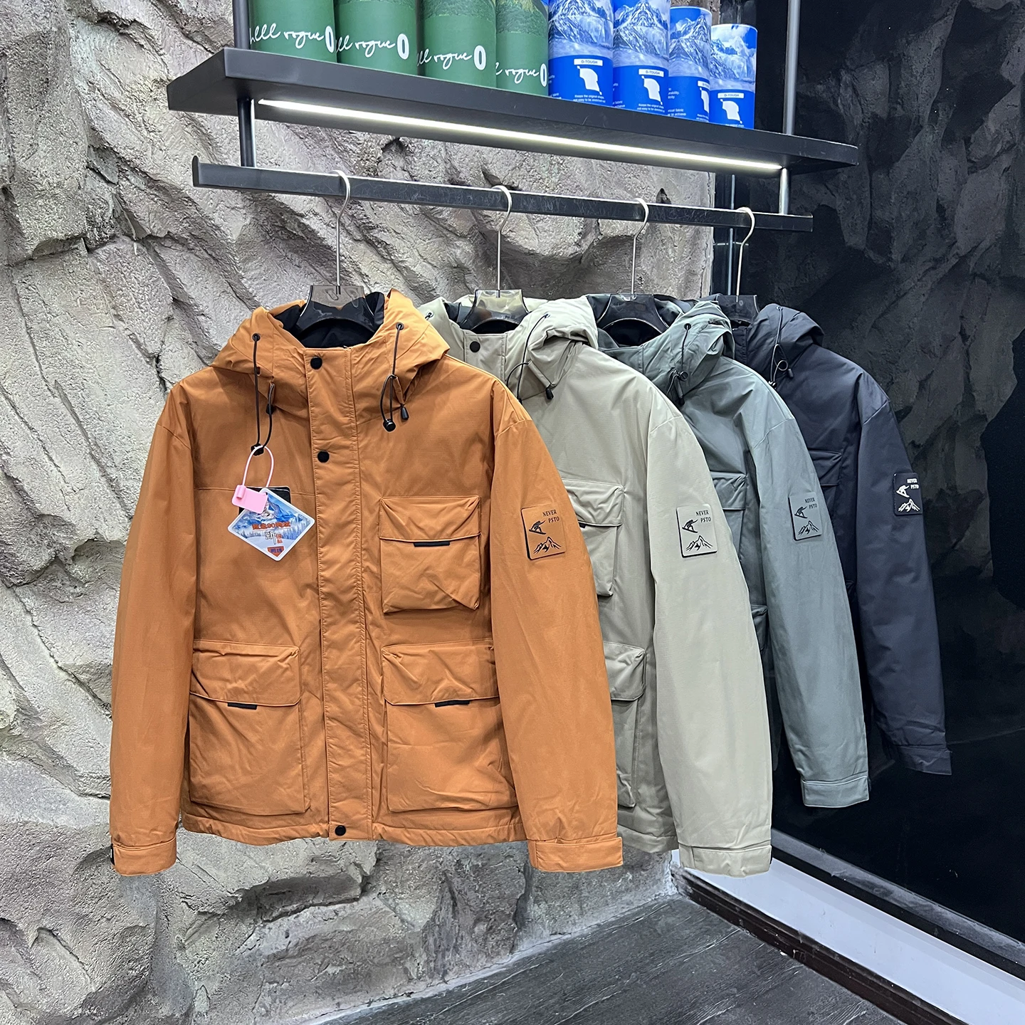 معطف Jaet بغطاء للرأس للرجال في الهواء الطلق للحفاظ على الدفء مع كيتات متعددة ملابس عمل رفيعة للغاية للخريف والشتاء