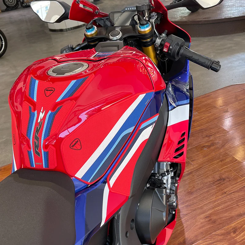 For Honda CBR1000RR-R SP CBR1000RRR Motorcycle Tank Pad Protector Sticker Decal Gas Knee Grip Tank Traction Pad Side new model