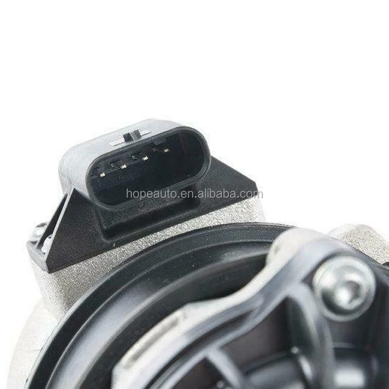 

0005000486 Engine Water Pump Fits M157 M158 M112 3.7L