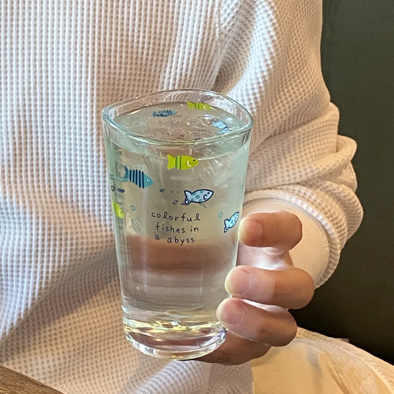 Korean Style Small Fish Letter Large Capacity Juice Milk Cup with High Appearance and High Temperature Resistance Glass Cup