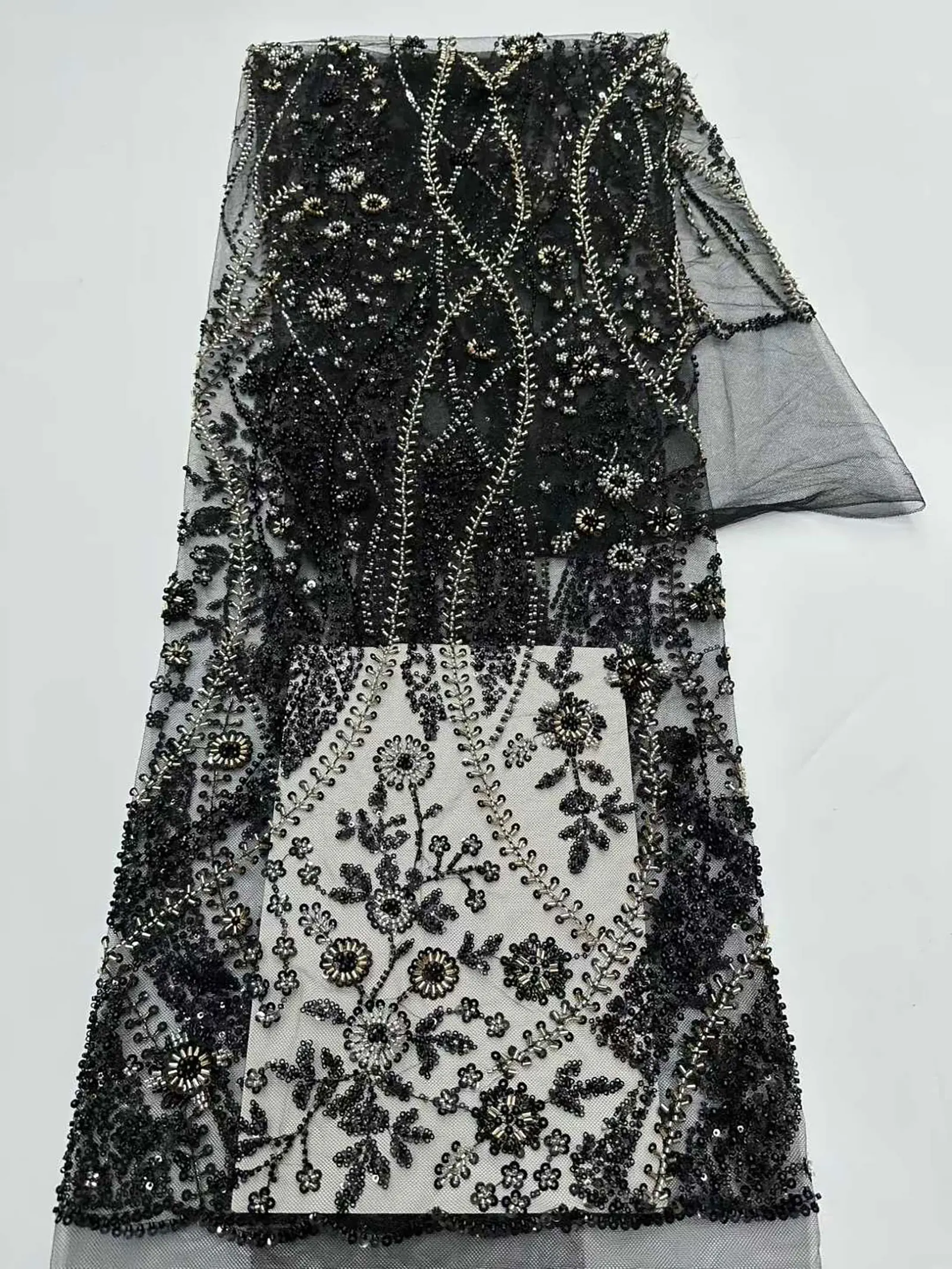2026 Neues Design Afrikanischer Perlen-Spitzenstoff Hochwertige Französische Pailletten-Spitze Lila Nigerianischer Party-Hochzeitskleid-Stoff zum Nähen – Detail 9