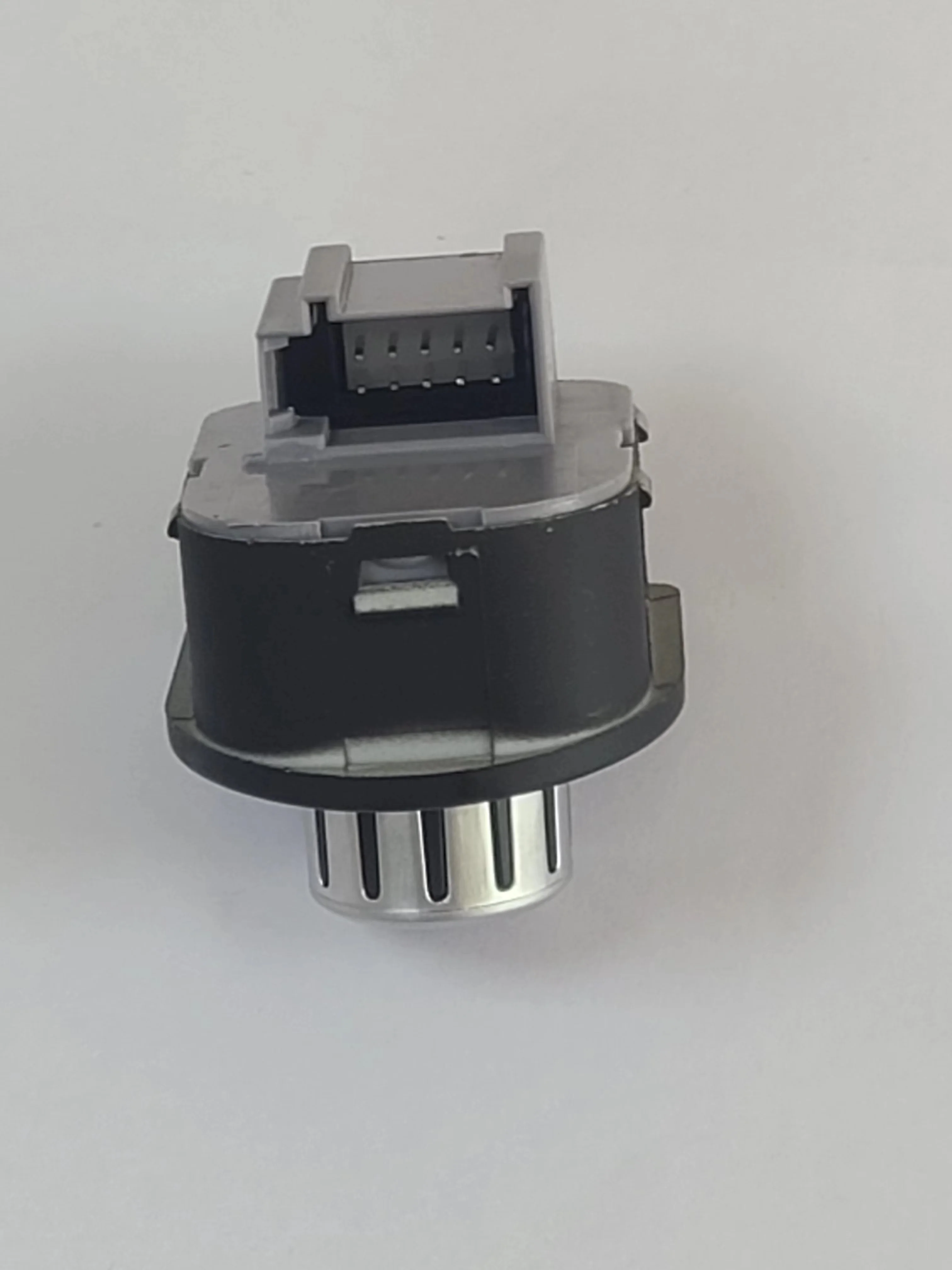 

Матовая хромированная ручка переключателя бокового зеркала заднего вида (опора тепла и складывания зеркала) для VW Volkswagen Passat B5/B5.5